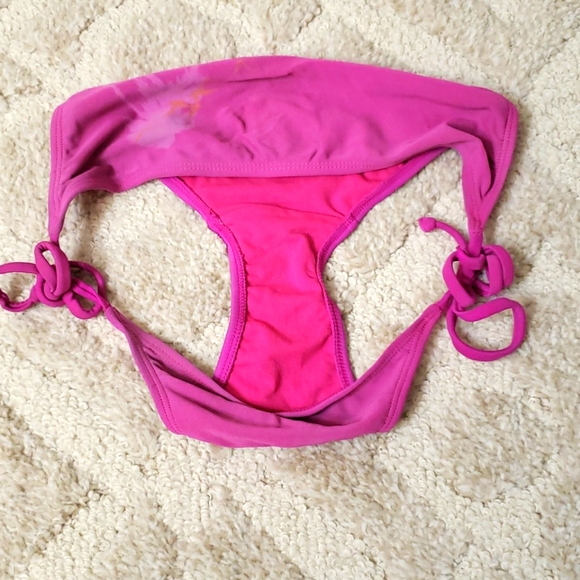 Bikini Bottom - Picture 3 of 4